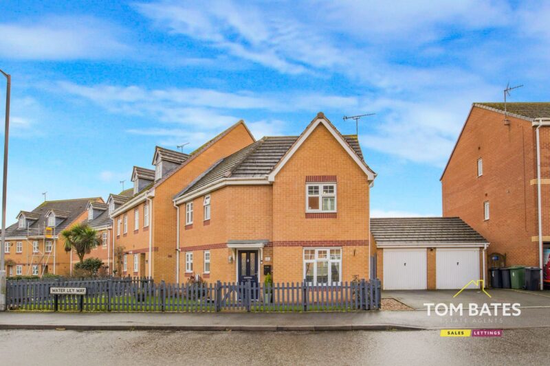 Water Lily Way, Nuneaton, CV10