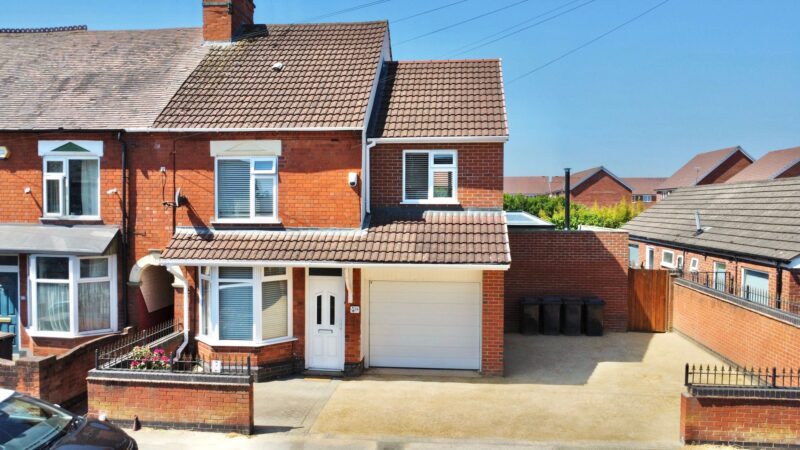 Church Road, Nuneaton, CV10